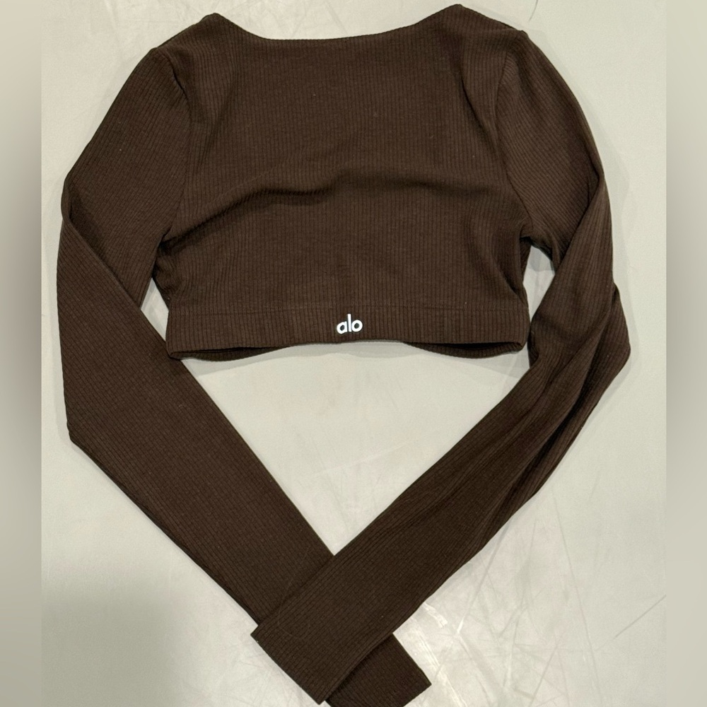 ALO Yoga Brown Long Sleeve Sports Bra - Picture 2 of 2